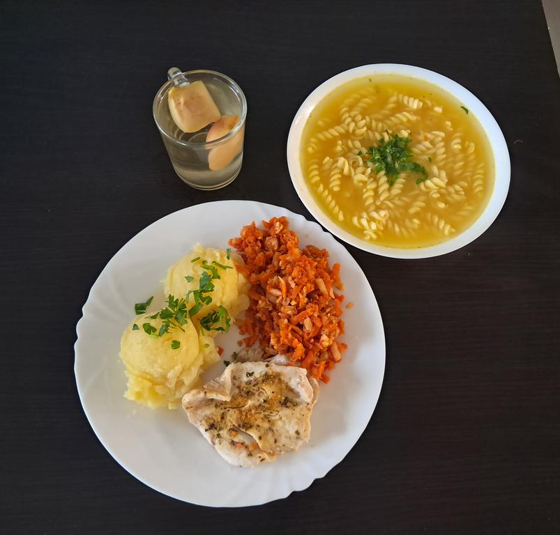 Obiad - dieta położnicza z ograniczeniem łatwo przyswajalnych węglowodanów (C3)